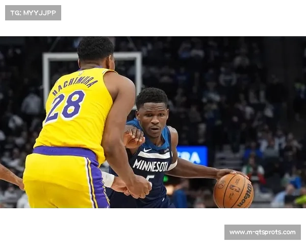 布克因腹股沟伤势持续缺阵，无缘对阵森林狼