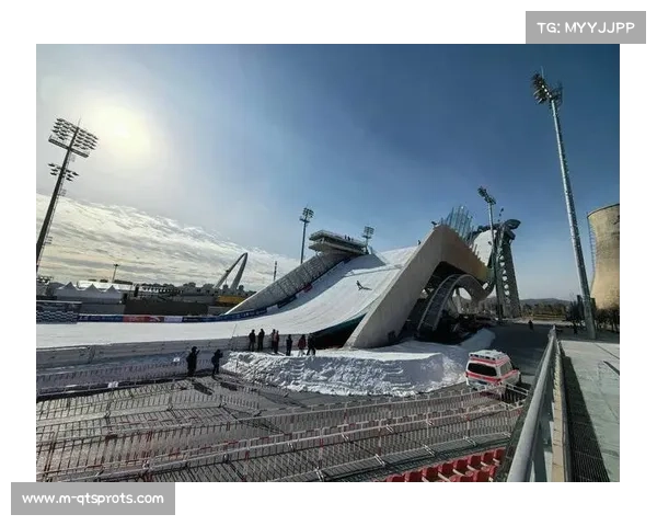 国际滑雪联合会要求所有世界杯赛场安装人工造雪循环系统